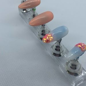 Custom press on nails